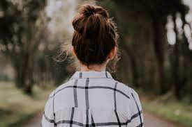 Messy Bun: A Cool Summer Hairstyle